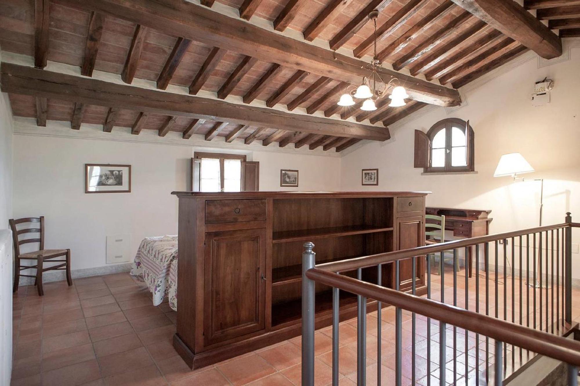 Azienda Agricola E Vallorsi *